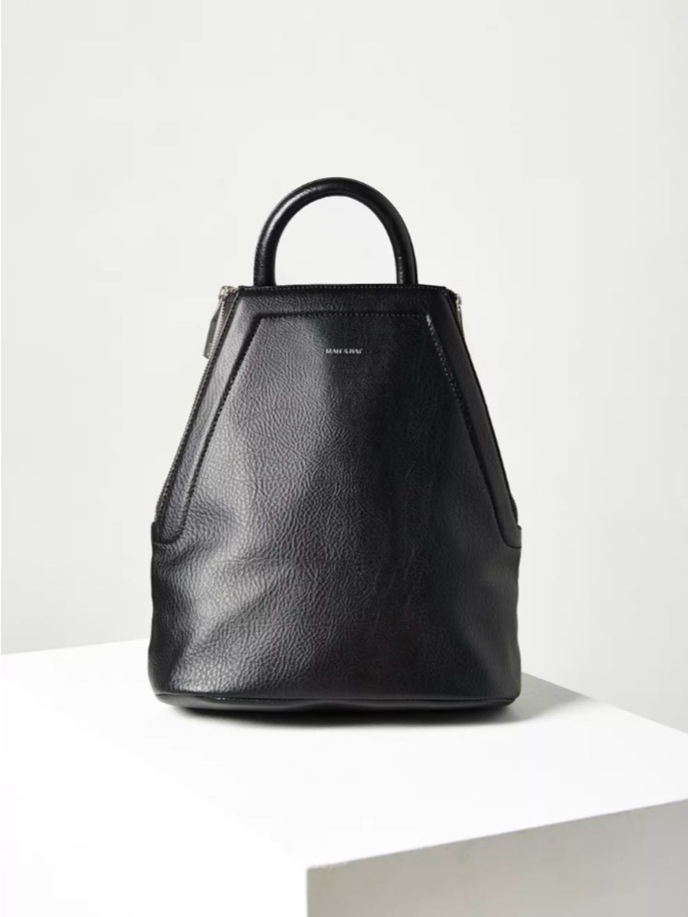 Matt & Nat Chanda Backpack . Black
